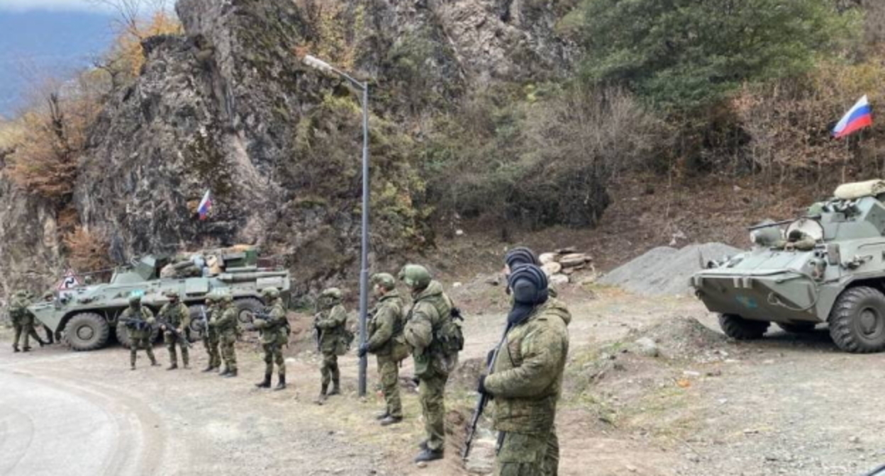 Миоротворцы в Нагорном Карабахе, фото: пресс-служба Минобороны РФ. Миоротворцы в Нагорном Карабахе, фото: пресс-служба Минобороны РФ.