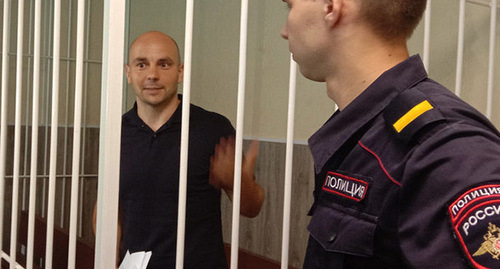 Андрей Пивоваров в зале суда. Фото Ярославы Гуляевой, Юга.ру