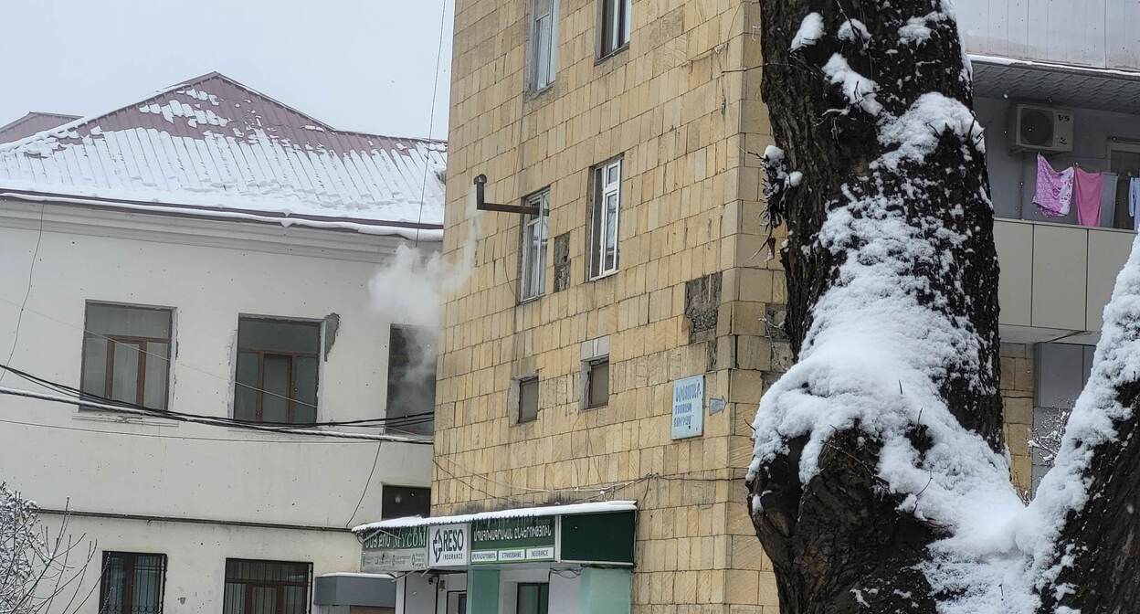 Жилые дома в Степанакерте. Нагорный Карабах, февраль 2023 г. Фото Алвард Григорян для "Кавказского узла" Жилые дома в Степанакерте. Нагорный Карабах, февраль 2023 г. Фото Алвард Григорян для "Кавказского узла"