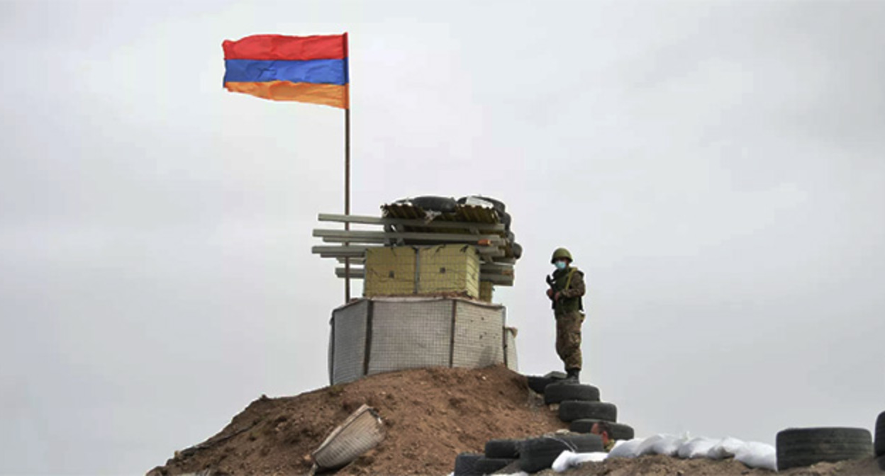 Армянские военнослужащие на границе с Азербайджаном. Фото: Аппарат Президента Республики Армения Армянские военнослужащие на границе с Азербайджаном. Фото: Аппарат Президента Республики Армения