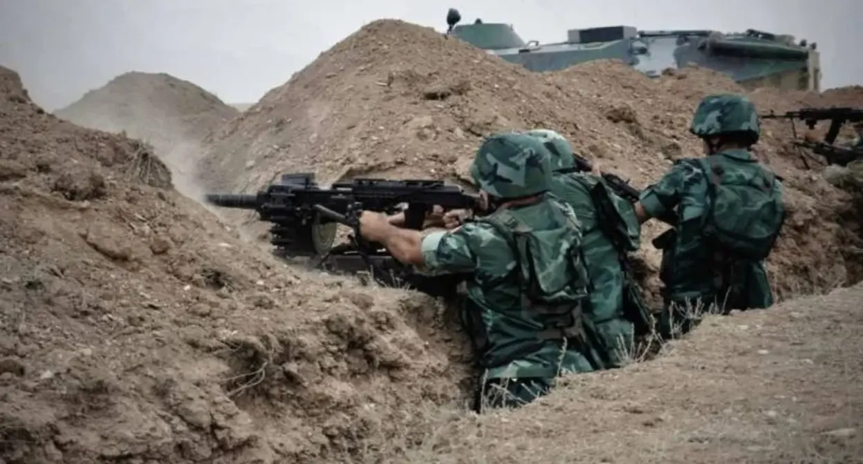 Армянские военнослужащие. Фото: https://ecowas.int/wp-content/uploads/news/6233-nagornyj-karabah-5-avgust-2022-goda-kakaja-situacija-na-segodnja.html Армянские военнослужащие. Фото: https://ecowas.int/wp-content/uploads/news/6233-nagornyj-karabah-5-avgust-2022-goda-kakaja-situacija-na-segodnja.html