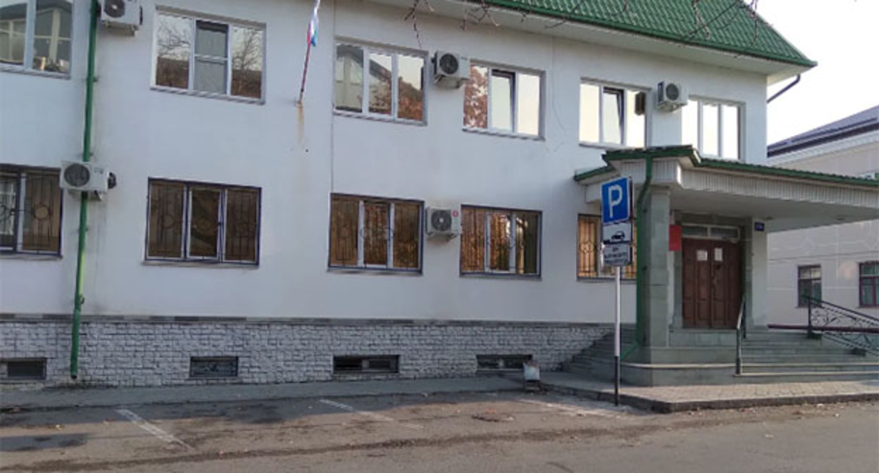 Нальчикский горсуд. Фото: https://yandex.ru/maps/org/nalchikskiy_gorodskoy_sud Нальчикский горсуд. Фото: https://yandex.ru/maps/org/nalchikskiy_gorodskoy_sud