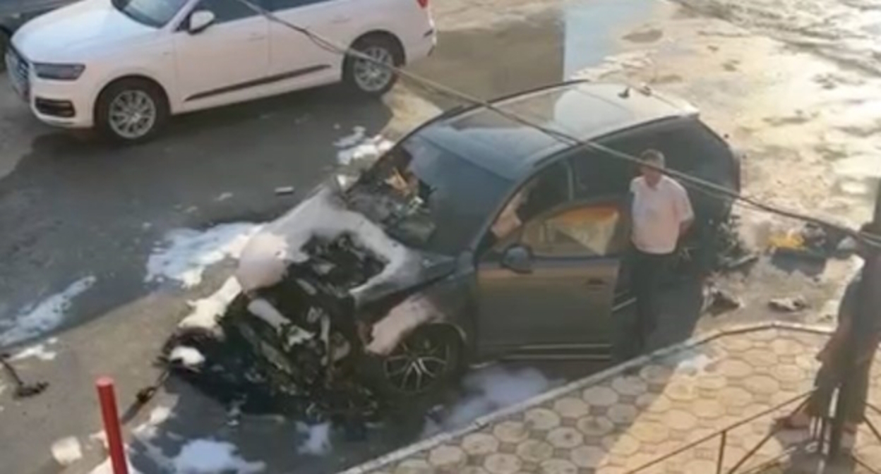Автомобиль Анастасии Родиной после поджога, фото: bloknot.ru Автомобиль Анастасии Родиной после поджога, фото: bloknot.ru