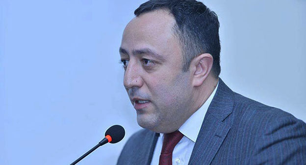 Анар Асадли. Фото https://qafqazinfo.az/news/detailru/-6129 Анар Асадли. Фото https://qafqazinfo.az/news/detailru/-6129