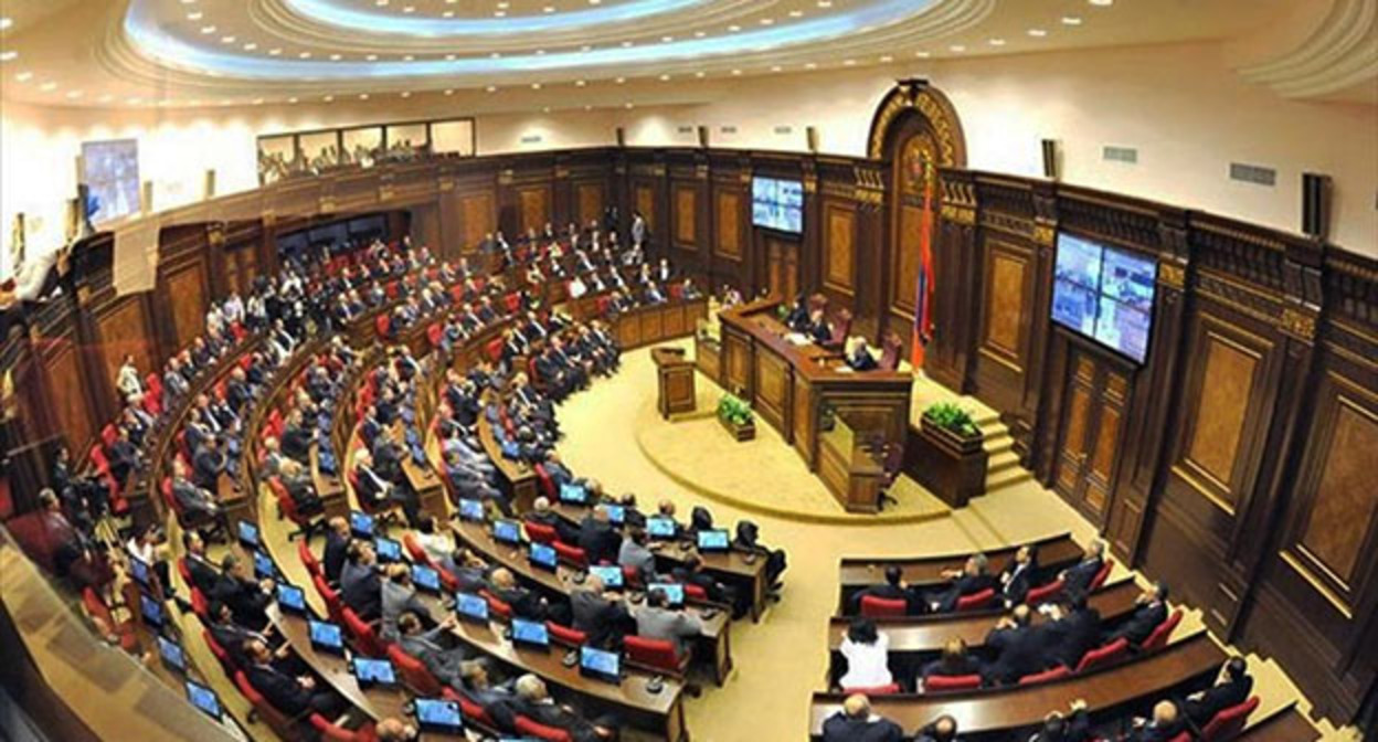 Парламент Армении. Фото: https://www.aa.com.tr Парламент Армении. Фото: https://www.aa.com.tr