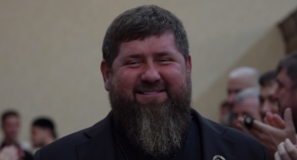 Рамзан Кадыров. Стоп-кадр видео из Telegram-канала Кадырова от 14.07.23, https://t.me/RKadyrov_95/3757 Рамзан Кадыров. Стоп-кадр видео из Telegram-канала Кадырова от 14.07.23, https://t.me/RKadyrov_95/3757