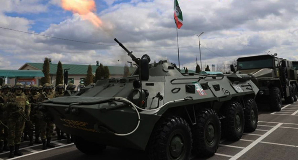 Тяжелая военная техника. Фото: https://www.grozny-inform.ru Тяжелая военная техника. Фото: https://www.grozny-inform.ru