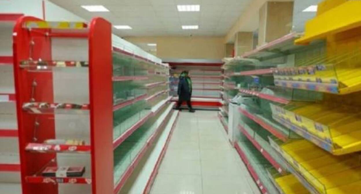 Пустые полки в магазине. Нагорный Карабах. Фото: https://russia-armenia.info/node/93003 Пустые полки в магазине. Нагорный Карабах. Фото: https://russia-armenia.info/node/93003