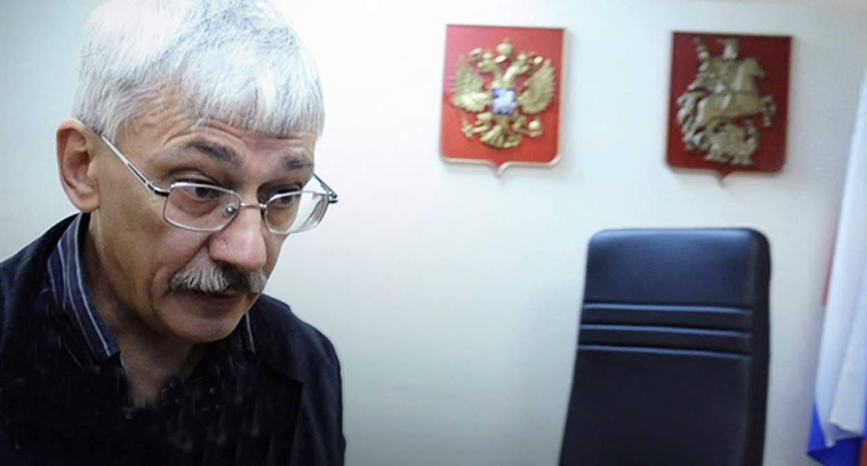 Олег Орлов. Cкриншот видео https://www.youtube.com/watch?v=HavLMnJYgTc Олег Орлов. Cкриншот видео https://www.youtube.com/watch?v=HavLMnJYgTc