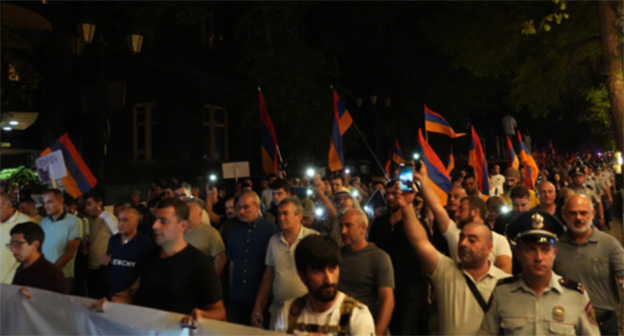 Шествие сторонников НДП. Фото от 24.08.23 из Facebook НДП (деятельность компании Meta, владеющей Facebook, запрещена в России). Шествие сторонников НДП. Фото от 24.08.23 из Facebook НДП (деятельность компании Meta, владеющей Facebook, запрещена в России).