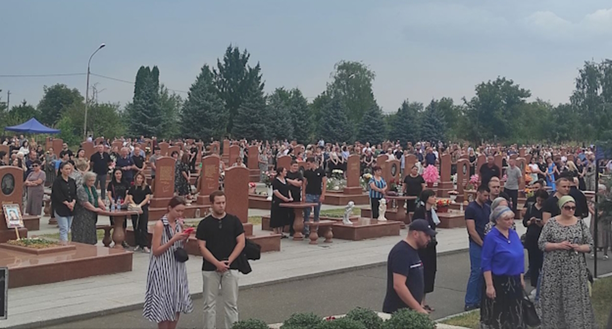 Мероприятия памяти жертв теракта в Беслане, фото корреспондента "Кавказского узла" Мероприятия памяти жертв теракта в Беслане, фото корреспондента "Кавказского узла"