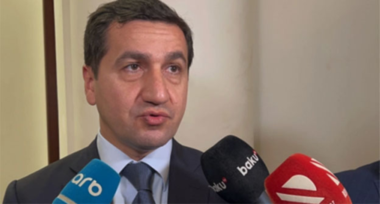 Хикмет Гаджиев. Фото: https://www.turan.az/ext/news/2023/9/free/politics_news/ru/8886.htm Хикмет Гаджиев. Фото: https://www.turan.az/ext/news/2023/9/free/politics_news/ru/8886.htm