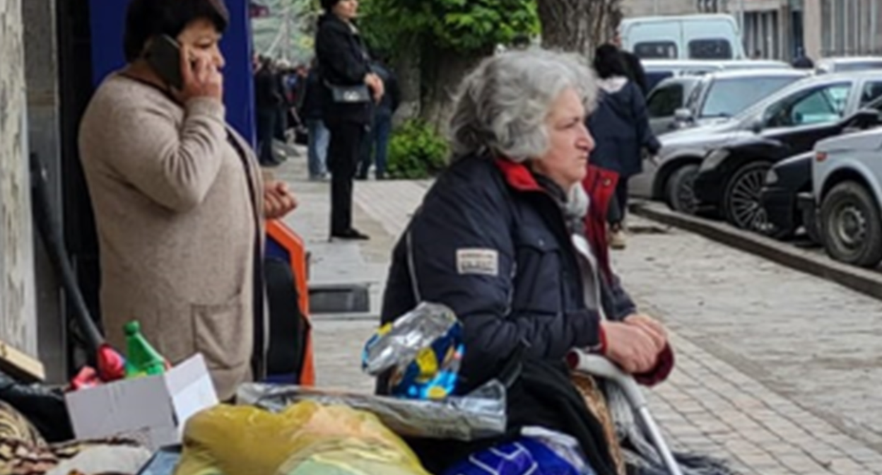 Беженцы из Нагорного Карабаха в Горисе. Фото Алвард Григорян для "Кавказского узла". Беженцы из Нагорного Карабаха в Горисе. Фото Алвард Григорян для "Кавказского узла".