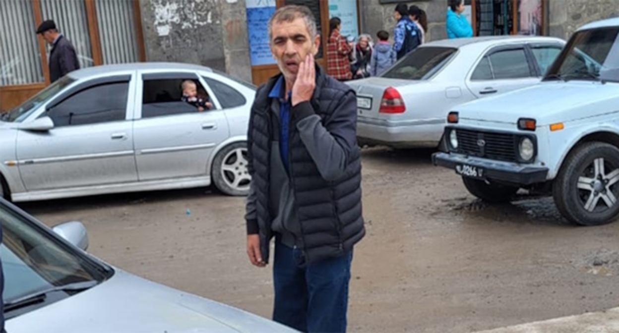 Беженец в Горисе, фото Алвард Григорян для "Кавказского узла" Беженец в Горисе, фото Алвард Григорян для "Кавказского узла"