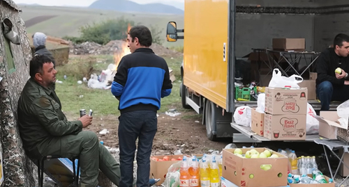 Карабахские беженцы в Армении. Стопкадр из видео https://www.youtube.com/watch?v=QKSCYs5ctnY