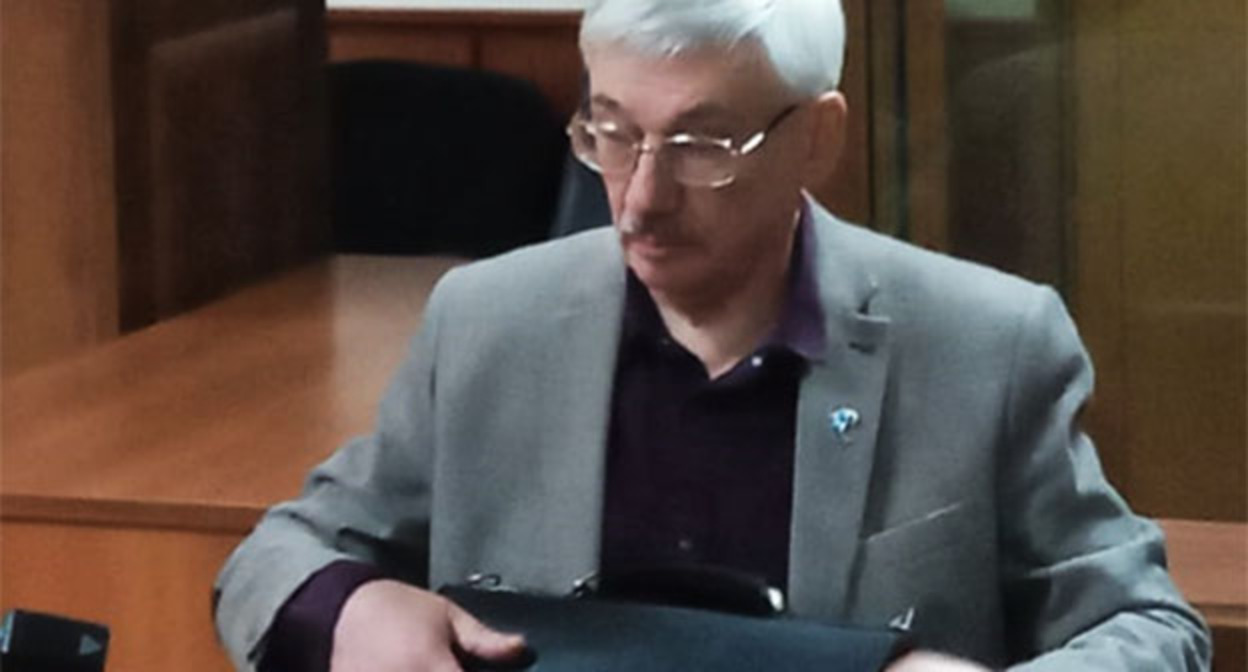 Олег Орлов в зале суда.11 октября 2023 г. Фото корреспондента "Кавказского узла" Олег Орлов в зале суда.11 октября 2023 г. Фото корреспондента "Кавказского узла"