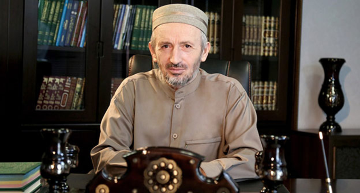 Председатель Совета алимов Дагестана шейх Ахмад Афанди. Фото: https://muftiyatrd.ru/content/muftiy-respubliki Председатель Совета алимов Дагестана шейх Ахмад Афанди. Фото: https://muftiyatrd.ru/content/muftiy-respubliki