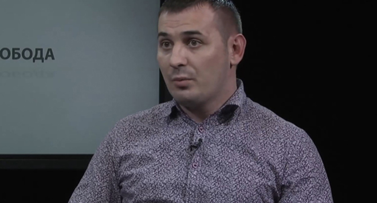 Игорь Нагавкин. Скриншот видео https://www.youtube.com/watch?v=889D7ey9c0w Игорь Нагавкин. Скриншот видео https://www.youtube.com/watch?v=889D7ey9c0w