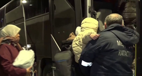 Беженцы в КЧР, стоп-кадр видео https://t.me/rashid_temrezov/4538