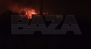 Пожар на Волгоградском НПЗ после падения беспилотника. Кадр из видео https://vk.com/wall-29534144_23646251
