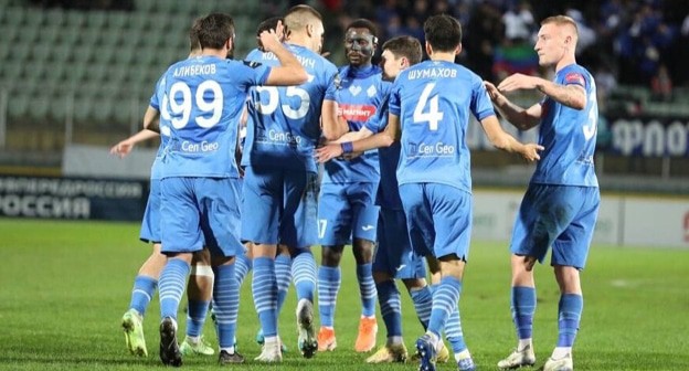 Динамо, Махачкала. стоп-кадр видео matchtv.ru Динамо, Махачкала. стоп-кадр видео matchtv.ru