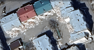 Дома в Степанакерте, скриншот снимка Google Earth