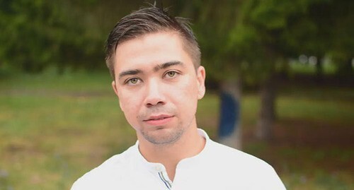 Данил Суворов, осужденный по делу об экстремизме. Скриншот со страницы сайта, где собрана информация об уголовных делах в отношении российских Свидетелей Иеговы*. Данил Суворов, осужденный по делу об экстремизме. Скриншот со страницы сайта, где собрана информация об уголовных делах в отношении российских Свидетелей Иеговы*.