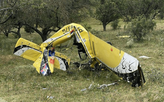 Разбившийся в Карачаево-Черкесии самолет. Скриншот фото "Известий" от 28.07.24, https://t.me/izvestia/179982 Разбившийся в Карачаево-Черкесии самолет. Скриншот фото "Известий" от 28.07.24, https://t.me/izvestia/179982