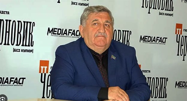 Салих Гаджиев. Фото: https://chernovik.net/content/respublika/ya-ne-storonnik-chtoby-lyudey-sazhali Салих Гаджиев. Фото: https://chernovik.net/content/respublika/ya-ne-storonnik-chtoby-lyudey-sazhali