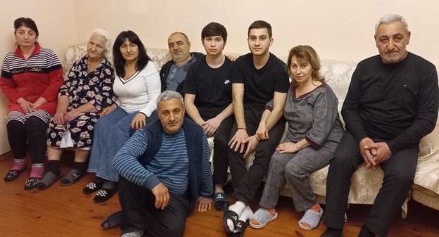 Семья Карапетянов, фото: Кристина Романова для "Кавказского узла" Семья Карапетянов, фото: Кристина Романова для "Кавказского узла"