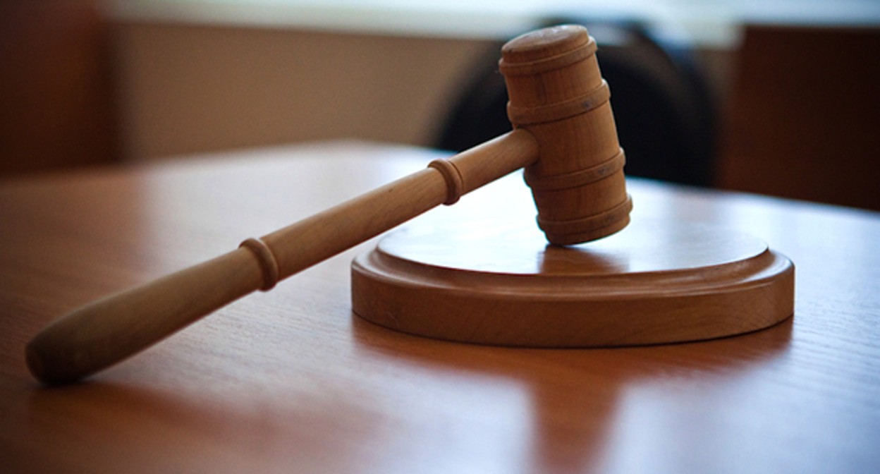 Судейский молоток. Фото: Федор Обмайкин / "Югополис"