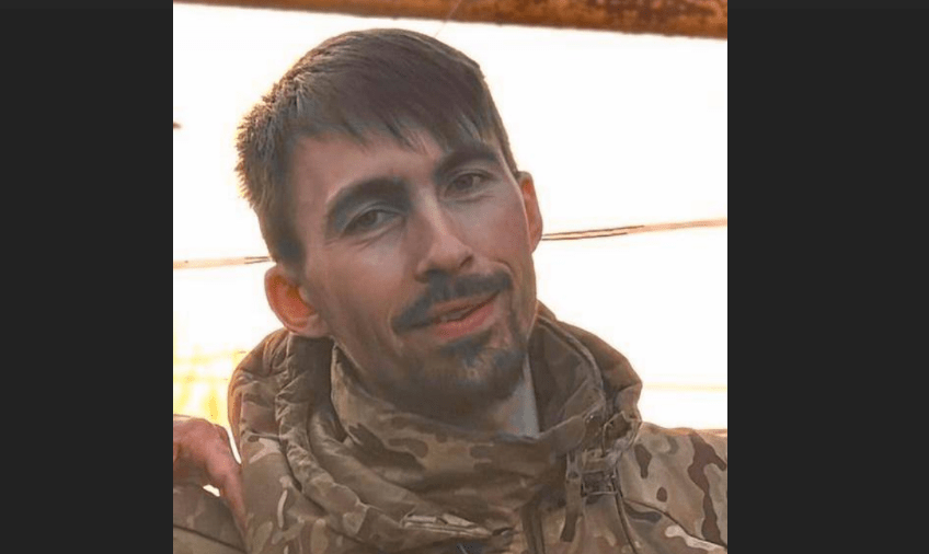 Иван Самошкин. Скриншот фото из  Telegram-канала Кировского округа от 10.04.25, https://t.me/akgo_18/14780