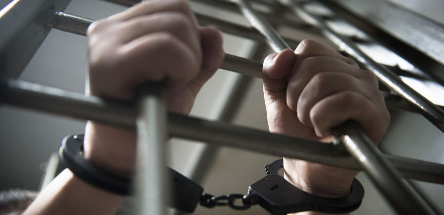 Обвиняемый. Фото Елены Синеок, "Юга.ру"