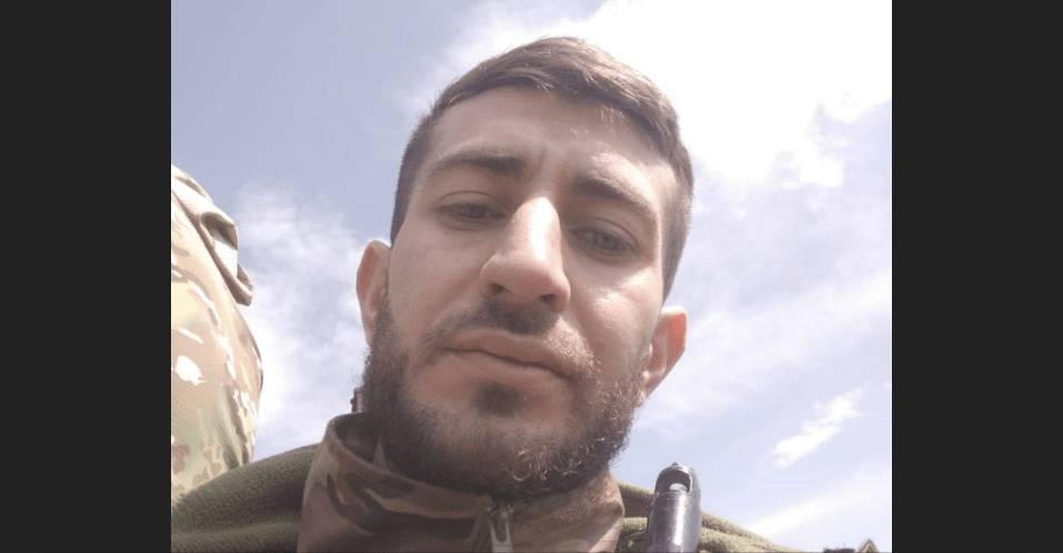 Александр Гулунов. Скриншот фото из Telegram-канала администрации Дигорского района от 20.05.25, https://t.me/amsdigorskiyrayon/6489.