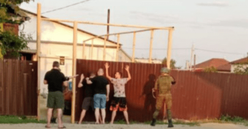 Контрактник сбежал в Волгоградской области. Скриншот фото из  Telegram-канала "Жесть. Камышин" от 08.06.25, https://t.me/zhestkamyshin/18897.