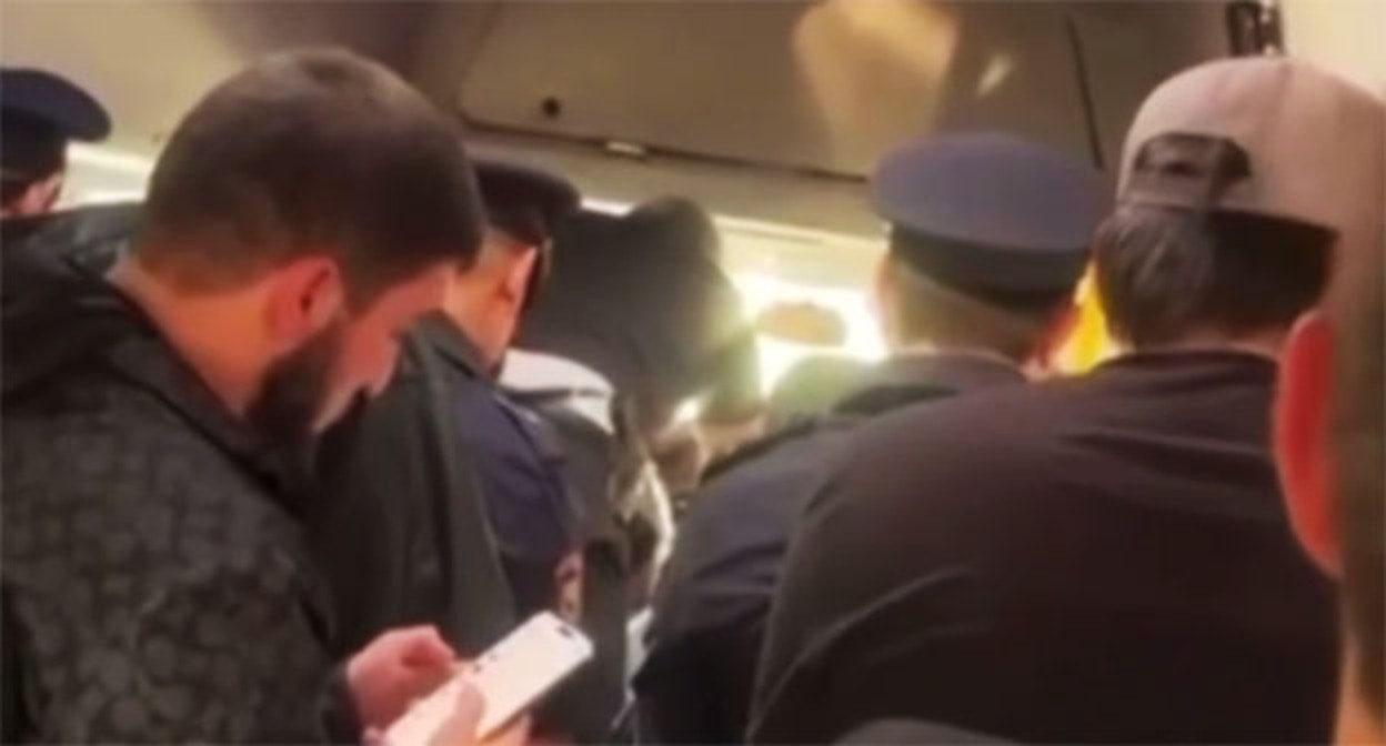 Розыск уклонистов в Дагестане. 10 июня 2025 г. Скриншот видео https://t.me/iditelesom_help/5803