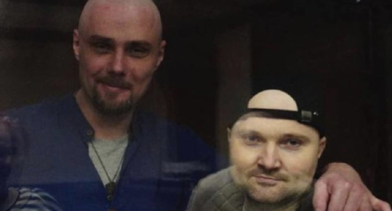 Сергей Дудченко и Николай Мурнев в суде. Скриншот публикации в Telegram-канале группы поддержки. 