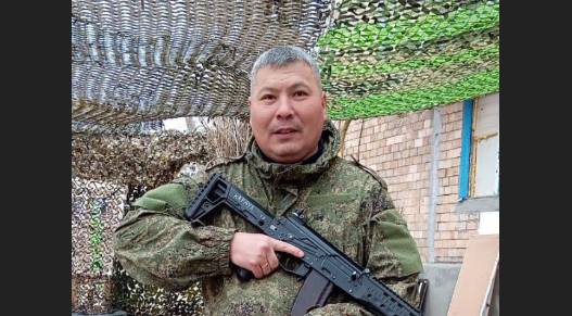 Булат Бекбаев. Скриншот фото из Telegram-канала администрации Володарского района от 28.07.25, https://t.me/regionvol/10467