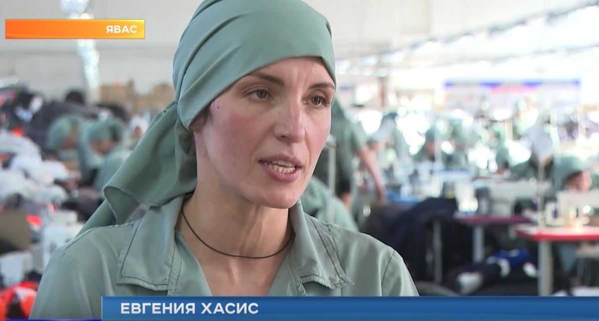 Евгения Хасис в колонии. Кадр видео "10 канал | Мордовия 24" https://rutube.ru/video/81b9f20102024049efc070ceeea5ce86/