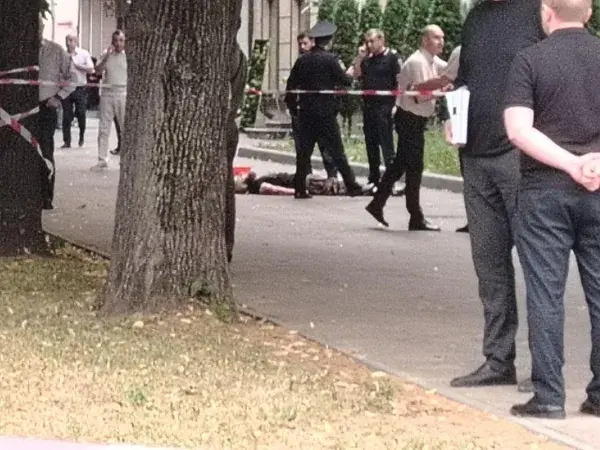 Нападение на силовиков в Нальчике. 4 июля 2025 г. Скриншот видео t.me/breakingmash