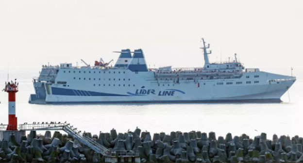 Паром Seabridge. Фото: https://www.instagram.com/p/DQ1KTZZCJvN/ принадлежит компании Meta деятельность которой запрещена в России