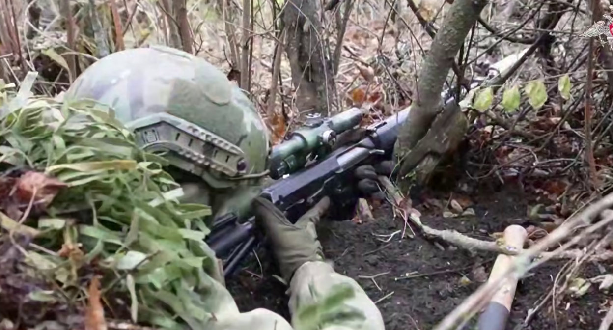 Российский военный. Стоп-кадр видео Минобороны России от 07.12.25, https://t.me/mod_russia/59199.