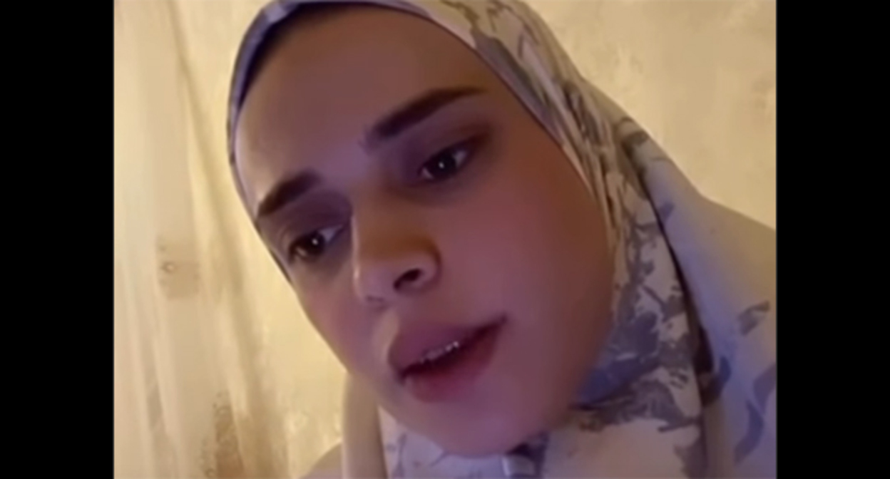 Кадр видеообращения Индиры Тайсумовой к Рамзану Кадырову. 12 декабря 2025 г. Скриншот видео https://www.instagram.com/reels/DSK6q4uiOwM/ принадлежит компании Meta деятельность которой запрещена в России