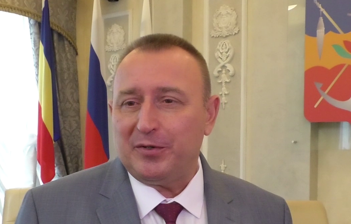 Юрий Мариненко. Стоп-кадр видео администрации Волгодонска от 10.07.25, https://t.me/volgodonsk_adm/15792.