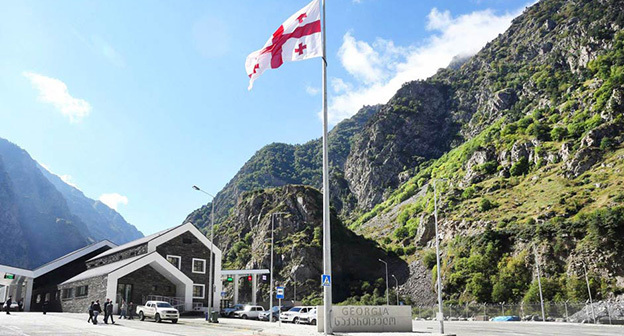 Пункт пропуска при въезде в Грузию. Фото: "Новости-Грузия" https://www.newsgeorgia.ge/ Пункт пропуска при въезде в Грузию. Фото: "Новости-Грузия" https://www.newsgeorgia.ge/