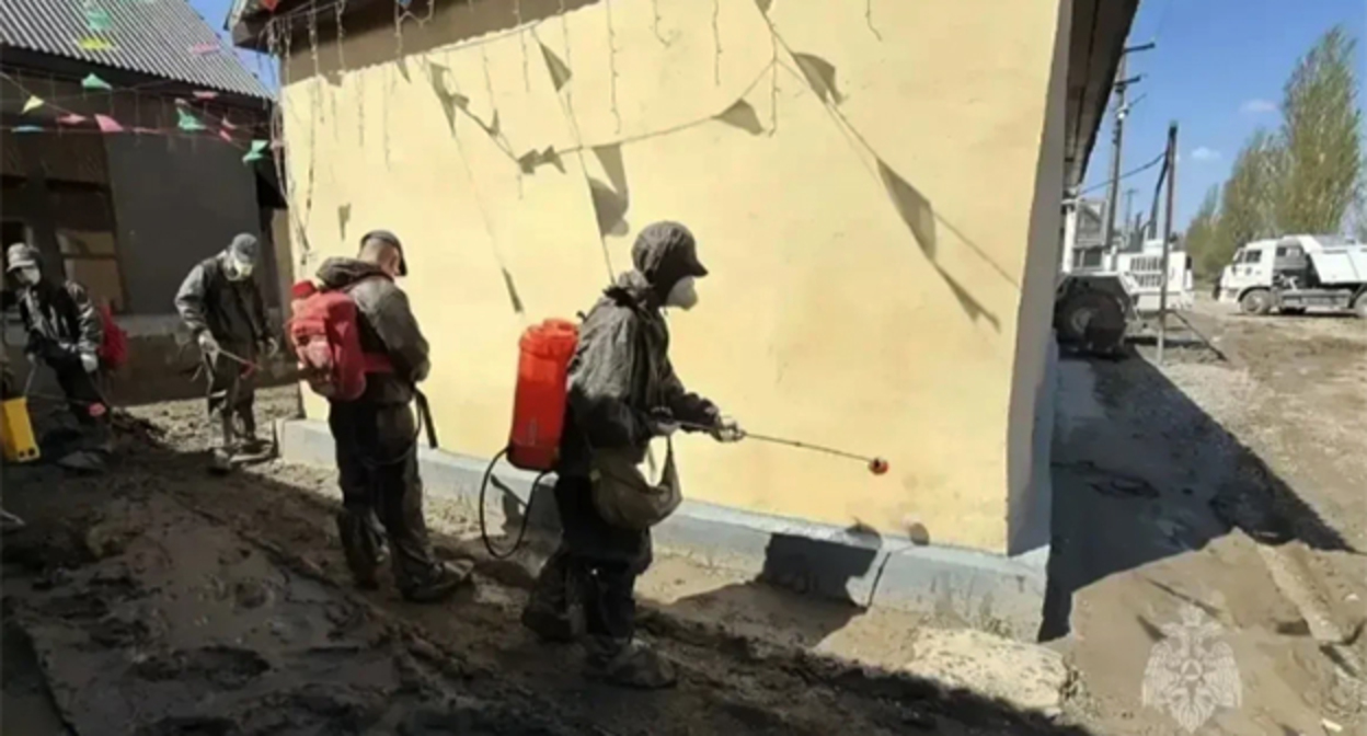 Устранение последствий наводнения в Дагестане. Фото: МЧС России