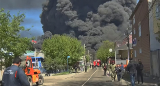 Дым от пожара после атаки беспилотников в Туапсе. Фото: пресс-служба Губернатора Краснодарского края