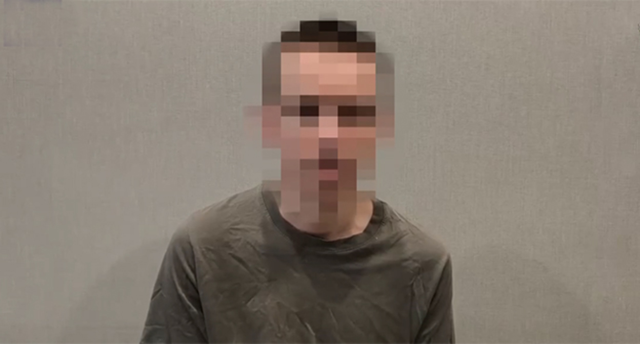 Задержанный житель Геленджика. Скриншот видео https://vkvideo.ru/video-212669065_456240514