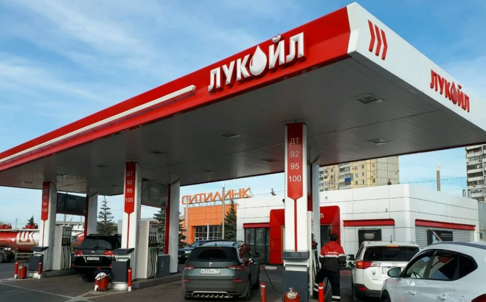 АЗС "Лукойла" в Волгограде. Скриншот фото с сервиса "Яндекс.Карты"
