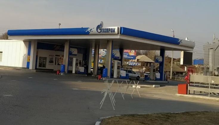 АЗС в Астрахани. Скриншот фото с сервиса "Яндекс. карты", https://yandex.ru/maps/org/gazprom/1122042202/?ll=48.021654%2C46.339477&source=wizbiz_new_map_single&z=16 АЗС в Астрахани. Скриншот фото с сервиса "Яндекс. карты", https://yandex.ru/maps/org/gazprom/1122042202/?ll=48.021654%2C46.339477&source=wizbiz_new_map_single&z=16